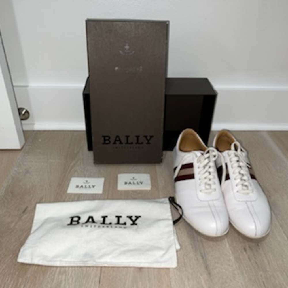 Bally Men's size 10 sneaker